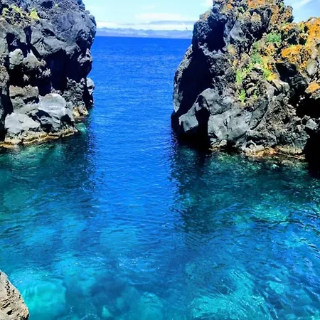 Apartamento Azores Black Mountain House, Estudio E T2 Ilha Do Pico São Roque do Pico