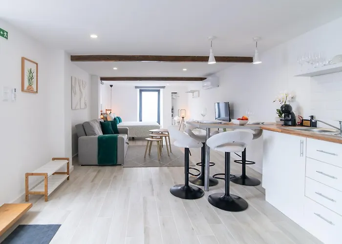 Azores Black Mountain House, Estudio E T2 Ilha Do Pico Appartement São Roque do Pico