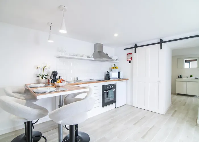 Azores Black Mountain House, Estudio E T2 Ilha Do Pico Appartement *