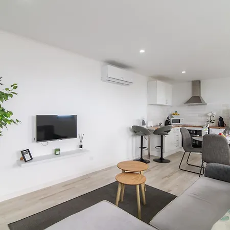 Azores Black Mountain House, Estudio E T2 Ilha Do Pico アパート *