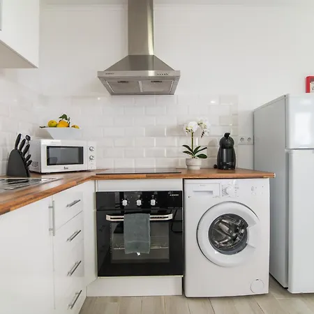 Azores Black Mountain House, Estudio E T2 Ilha Do Pico アパート São Roque do Pico