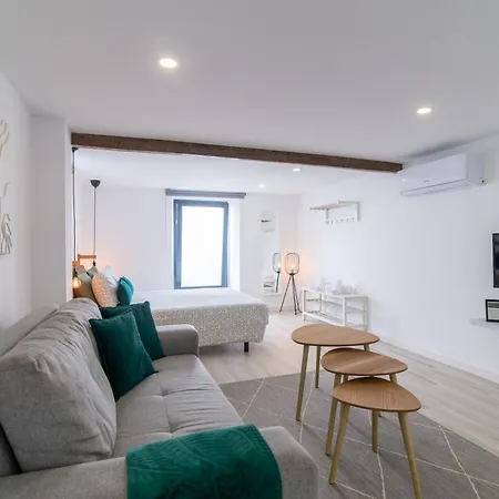 Azores Black Mountain House, Estudio E T2 Ilha Do Pico