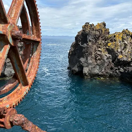 Azores Black Mountain House, Estudio E T2 Ilha Do Pico * São Roque do Pico